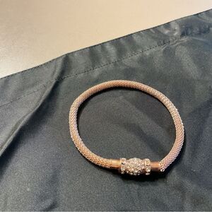 Elegant Pink and Gold Mesh Magnetic Bracelet